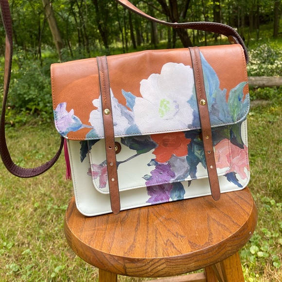 FLORAL SATCHEL from House of Disaster - Picture 6 of 6